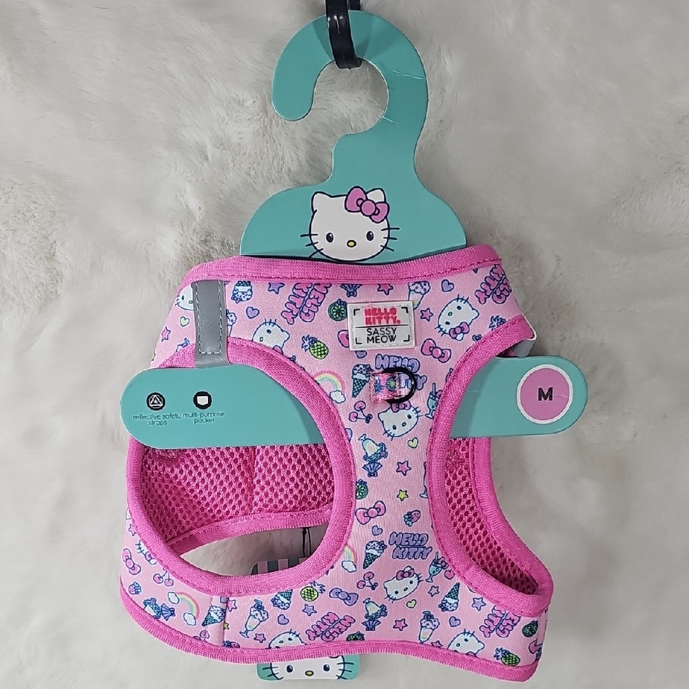 Sanrio Sassy Meow Hello Kitty Adjustable Cat Step-in Harness